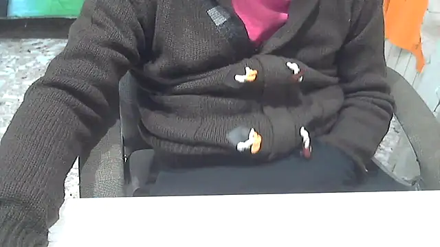 Snapshot of daky_86 chatting on December 22, 3:11 pm daky 86 online show from December 22, 3:11 pm
