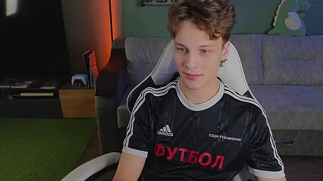 TeddyLiLboy online show from November 20, 9:35 pm