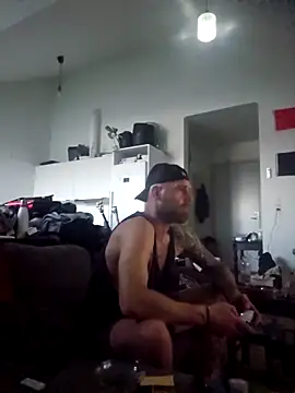 eltoulou online show from April 23, 6:21 pm