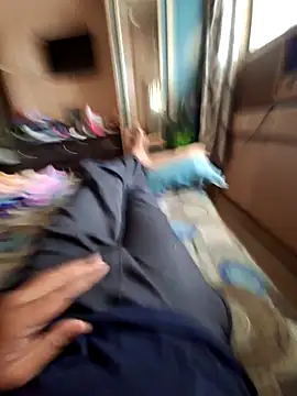 Exhibitionist1508 online show from December 21, 8:00 am