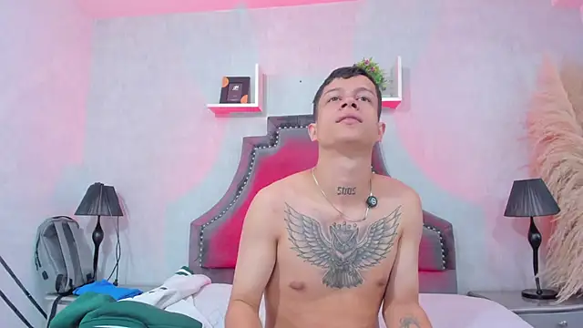 AgarEvans online show from April 24, 5:43 am