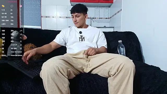 jacques cardiet online show from April 23, 2:41 pm