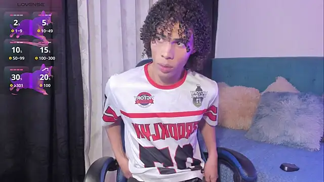 kleo helenos online show from December 16, 11:56 pm