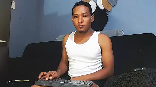 Grandeygruesa1 online show from September 14, 5:09 am