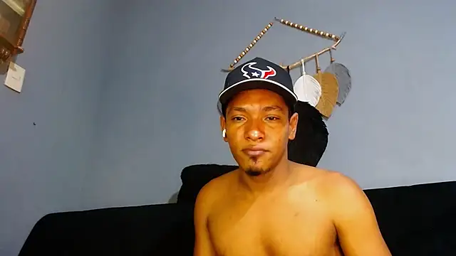 Grandeygruesa1 online show from December 27, 8:07 pm