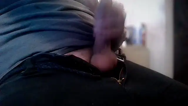 AlanDickson online show from April 19, 12:54 am