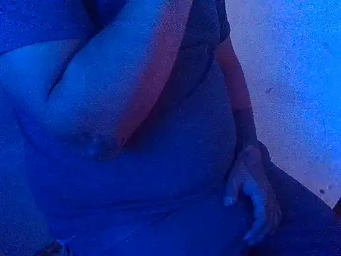 AlanDickson online show from December 4, 9:38 am