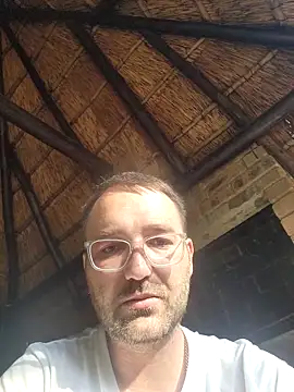 Makakker online show from February 11, 5:34 am