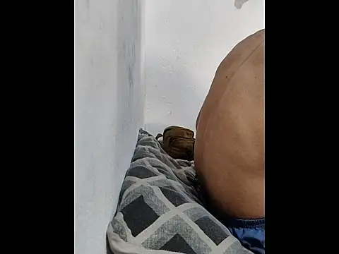 UncutToyBoy23cm online show from October 23, 6:44 pm