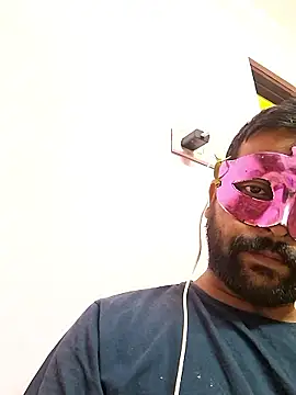 GlassBarge9 online show from January 13, 3:38 pm