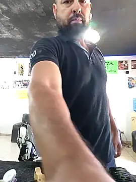 Praxis online show from November 11, 7:08 pm