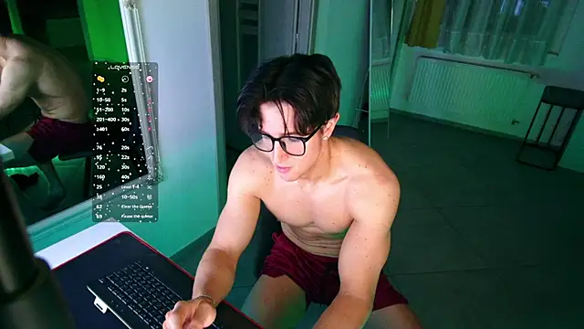 ChristianLevine  online show from April 20, 6:10 pm