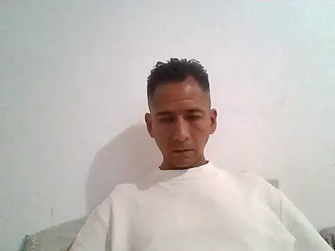 azul33 online show from September 28, 3:48 am