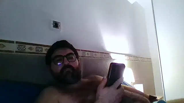 Snapshot of jabaclent chatting on October 1, 10:57 pm jabaclent online show from October 1, 10:57 pm