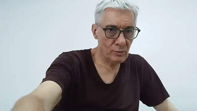 BIGUNCUTHARDCOCK online show from June 15, 2:36 am