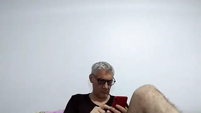 BIGUNCUTHARDCOCK online show from March 28, 8:36 am