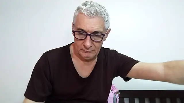 BIGUNCUTHARDCOCK online show from March 21, 1:42 am