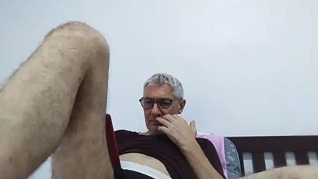 BIGUNCUTHARDCOCK online show from June 21, 1:00 am
