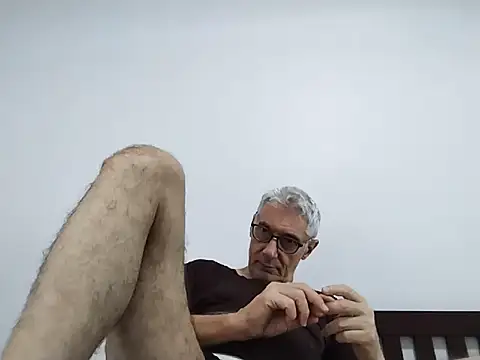 BIGUNCUTHARDCOCK online show from June 10, 2:24 am