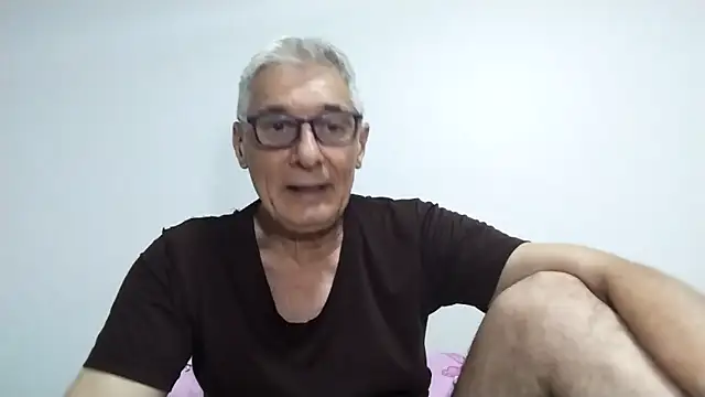 BIGUNCUTHARDCOCK online show from April 13, 8:59 am