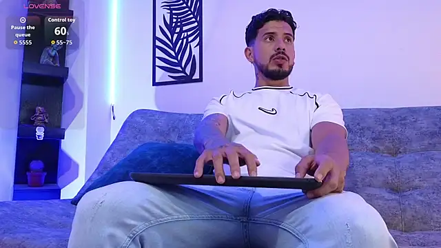 Bruno Mattos online show from May 11, 2:02 am