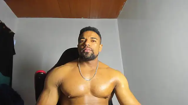 Snapshot of estebanlobo- chatting on September 9, 11:03 pm estebanlobo- online show from September 9, 11:03 pm