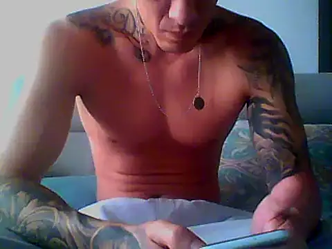 Skater29xx2 online show from February 18, 3:10 pm