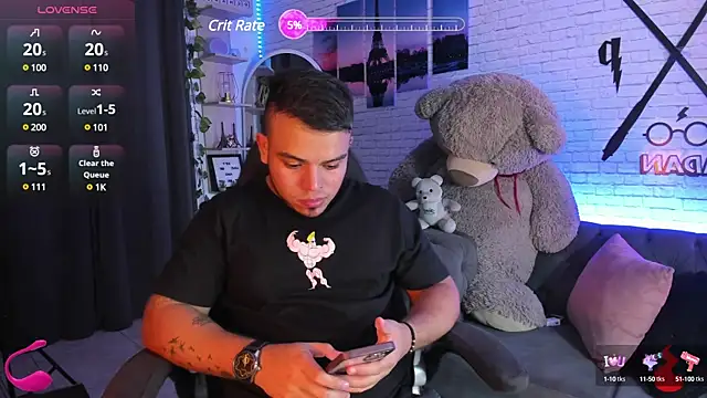 Snapshot of Naughty_Charly chatting on January 3, 3:27 am Naughty Charly online show from January 3, 3:27 am
