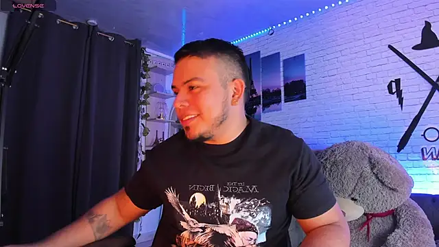 Snapshot of Naughty_Charly chatting on January 9, 3:12 pm Naughty Charly online show from January 9, 3:12 pm
