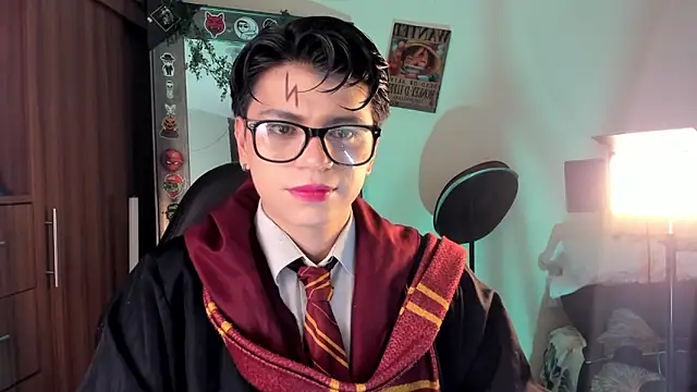 marckalexis online show from October 17, 12:58 am