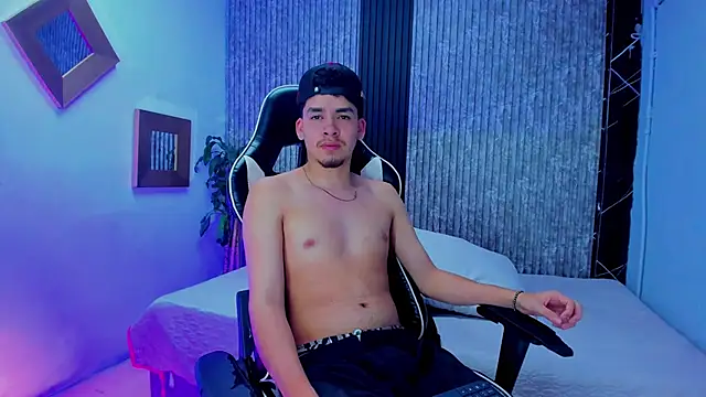 Mike 0233  online show from January 16, 5:10 am