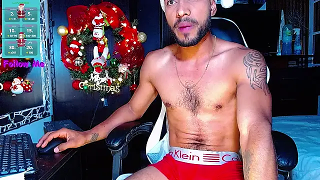 Snapshot of the_dog_lian chatting on December 24, 12:11 pm the dog lian online show from December 24, 12:11 pm