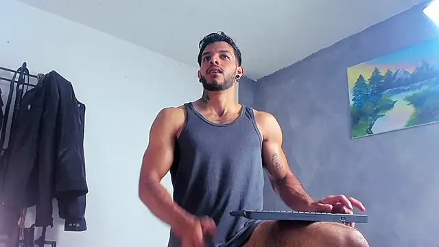 JuanBlade online show from May 5, 1:07 am