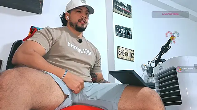 SilvaBranko online show from February 12, 3:51 pm