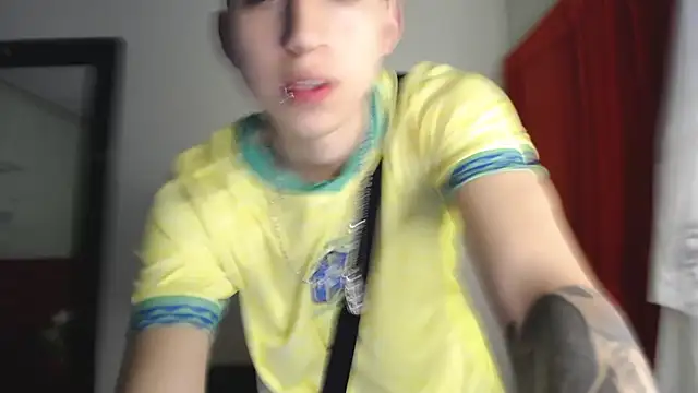  Thomas hot  online show from December 22, 4:59 pm