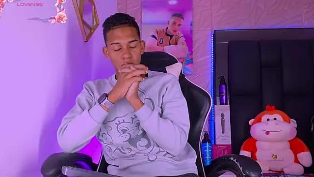 dilan alfonzo online show from April 29, 4:06 am