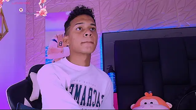 dilan alfonzo online show from June 17, 6:42 pm