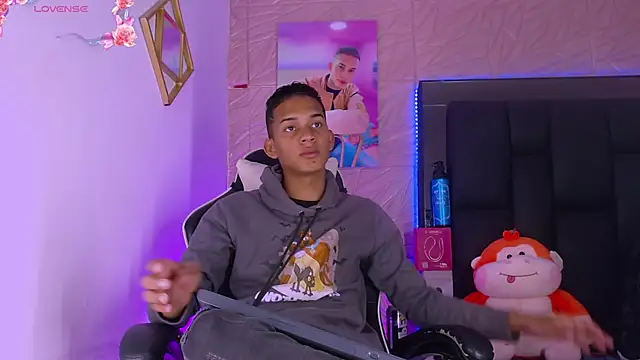 dilan alfonzo online show from April 27, 3:36 am