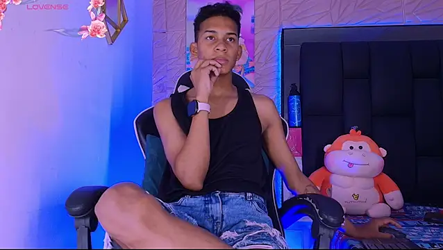 dilan alfonzo online show from June 24, 5:38 pm