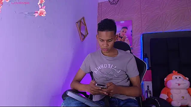 dilan alfonzo online show from June 15, 5:49 pm