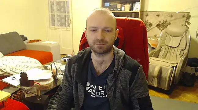 Snapshot of RealManHaveHairy chatting on February 14, 6:12 am RealManHaveHairy online show from February 14, 6:12 am