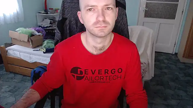Snapshot of RealManHaveHairy chatting on January 8, 6:41 am RealManHaveHairy online show from January 8, 6:41 am
