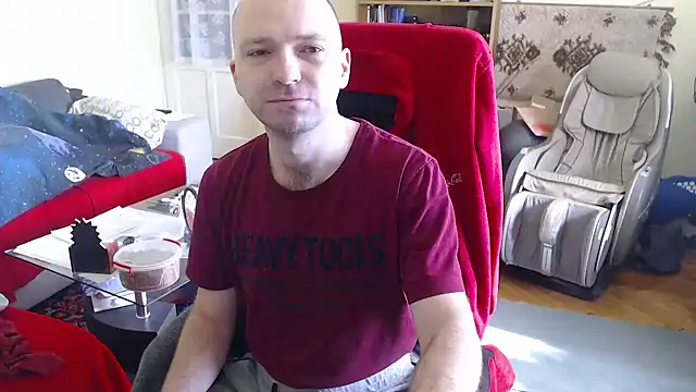 Snapshot of RealManHaveHairy chatting on February 17, 9:24 am RealManHaveHairy online show from February 17, 9:24 am
