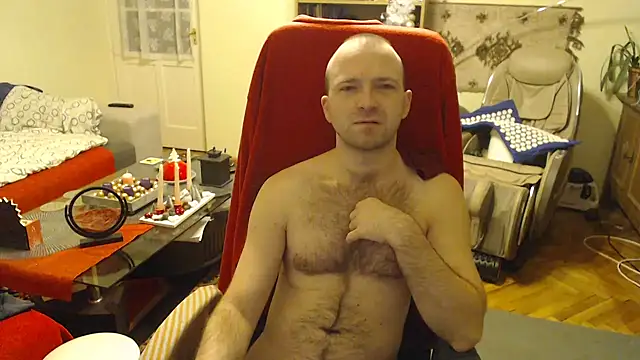 Snapshot of RealManHaveHairy chatting on December 22, 1:34 am RealManHaveHairy online show from December 22, 1:34 am