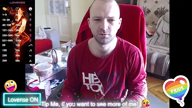 Snapshot of RealManHaveHairy chatting on February 21, 8:06 am RealManHaveHairy online show from February 21, 8:06 am