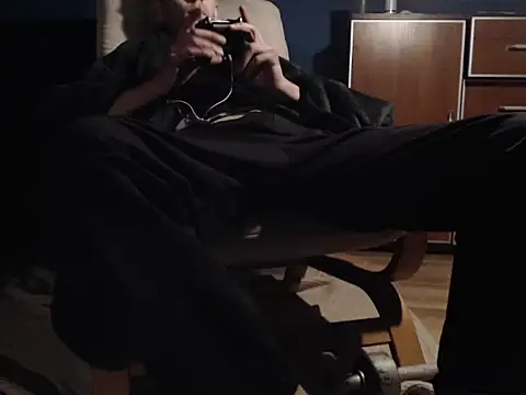 Misiek9255 online show from February 10, 8:24 pm