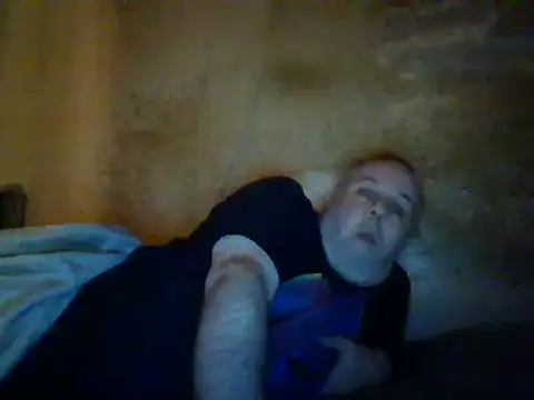Snapshot of Nightshade7712 chatting on February 17, 9:52 pm Nightshade7712 online show from February 17, 9:52 pm