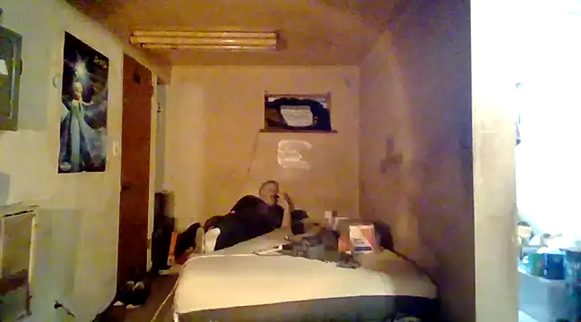 Snapshot of Nightshade7712 chatting on February 7, 8:20 pm Nightshade7712 online show from February 7, 8:20 pm