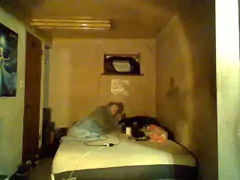 Snapshot of Nightshade7712 chatting on January 4, 12:48 am Nightshade7712 online show from January 4, 12:48 am