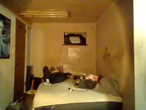 Snapshot of Nightshade7712 chatting on February 12, 10:48 pm Nightshade7712 online show from February 12, 10:48 pm